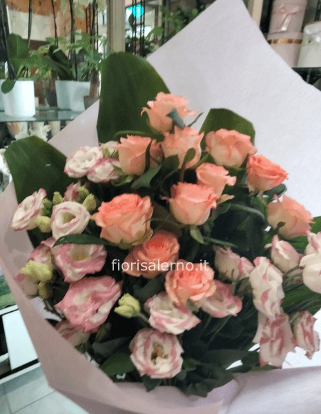 Bouquet di 9 roselline miste