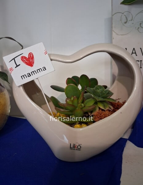 0iantine in ceramica a forma di cuore